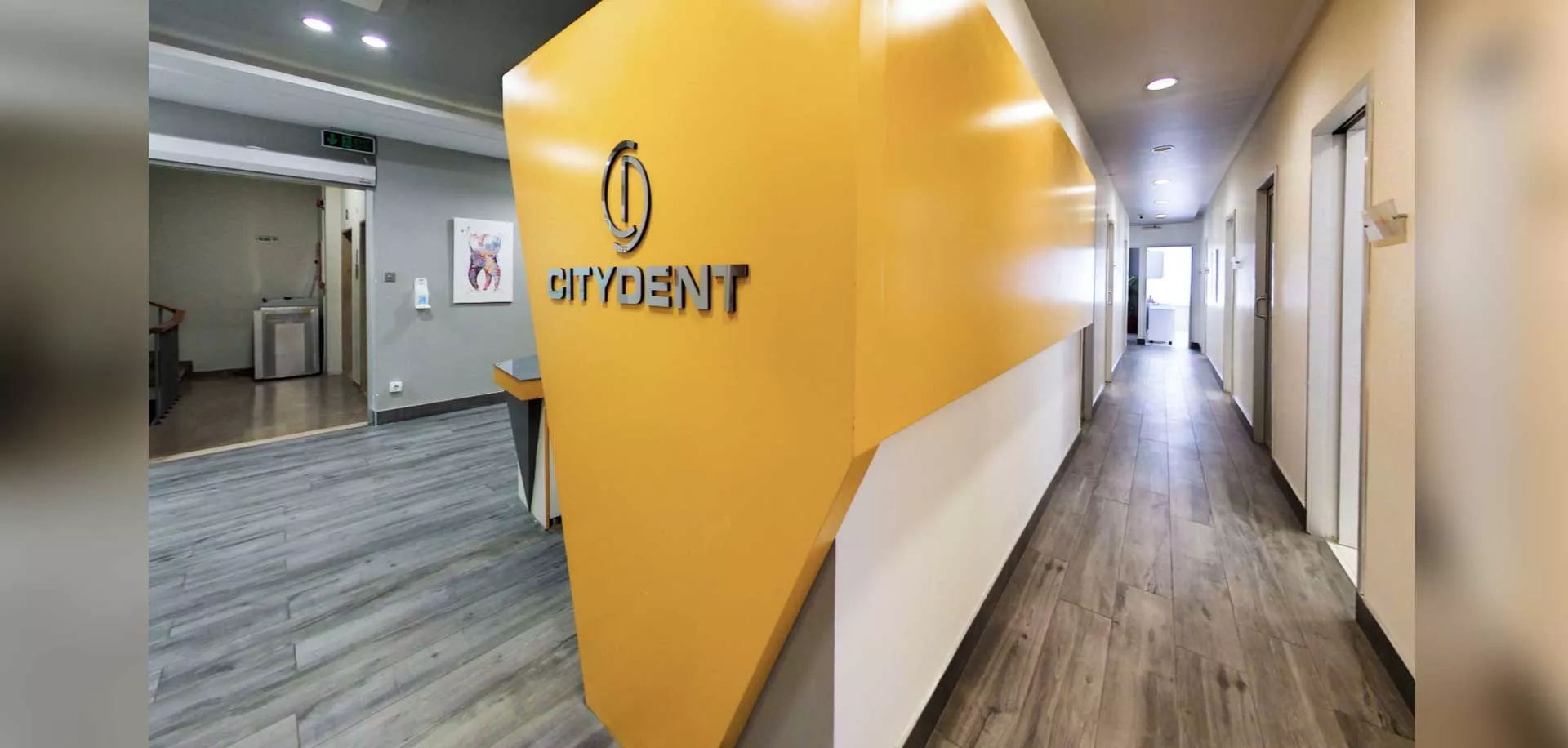 CityDent İstanbul klinik binası ve giriş bölümü